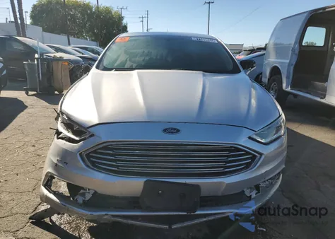 2018 Ford Fusion Titanium/Platinum Hev z USA, uszkodzony, nr VIN 3FA6P0RU3JR124881